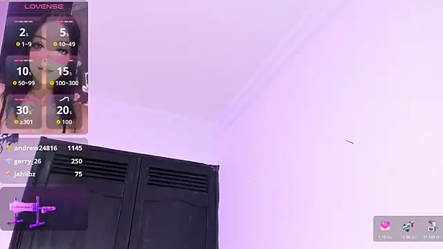 valentinna_montess' Live XXX Chat