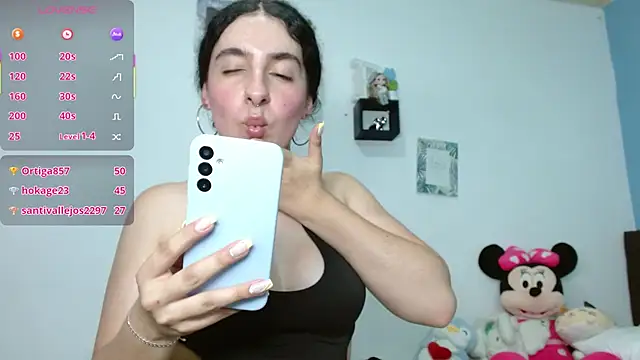 XXX chat uživo modela Tamara_Lemick