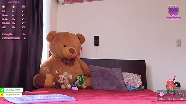 Chatroom XXX en direct de Samanntthaa__