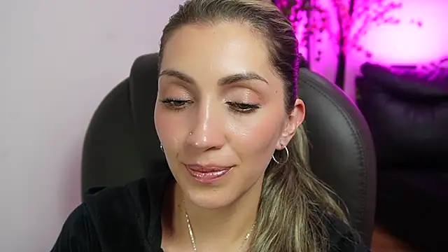 Czat XXX na żywo – anny_sweet72