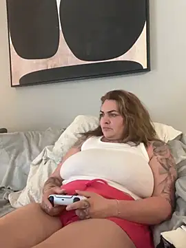Czat XXX na żywo – HeyBABYGIRL