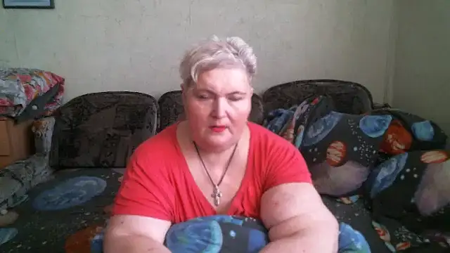 Lana555: онлайн-секс-чат