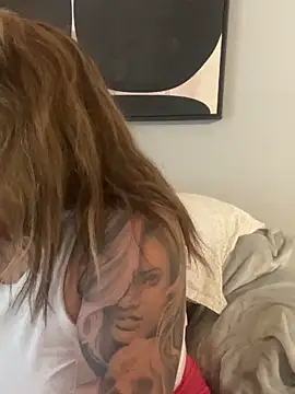 HeyBABYGIRL: απευθείας συνομιλία ΧΧΧ