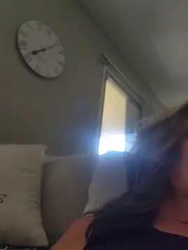 SultrySummer68 Live XXX-Chat
