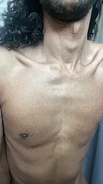 johnny_sutra: διαδικτυακό σόου στην κάμερα