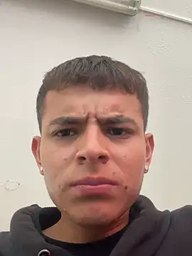fresdyhot – Naživo XXX chat
