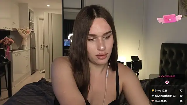 Živý XXX chat SophieTrner