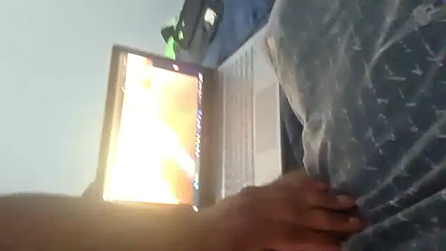 Chat +18 de piggylatino ao vivo