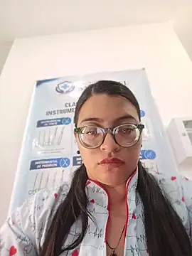 SOFI__10 – Naživo XXX chat