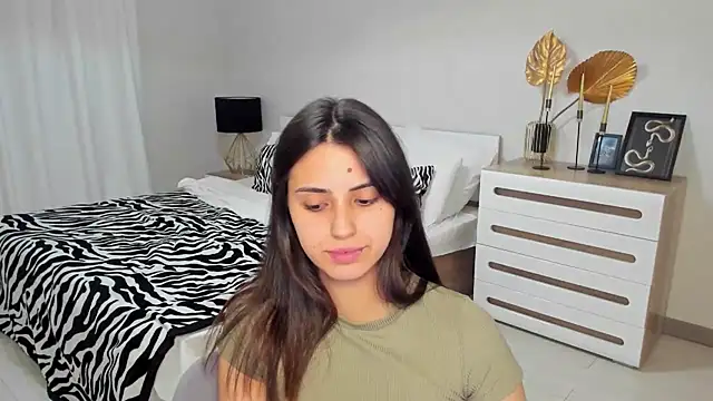 دردشة Jasmine_Stewart الجنسية المباشرة