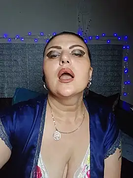XXX chat uživo modela kataleya94