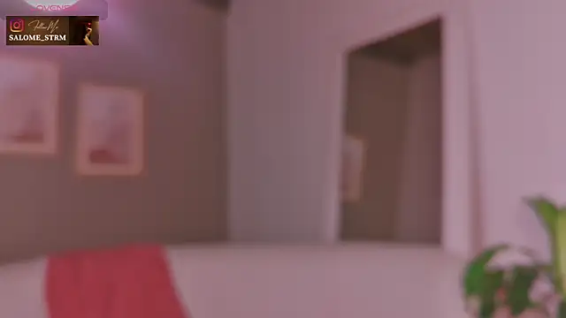 SalomeStorm_ live XXX chat