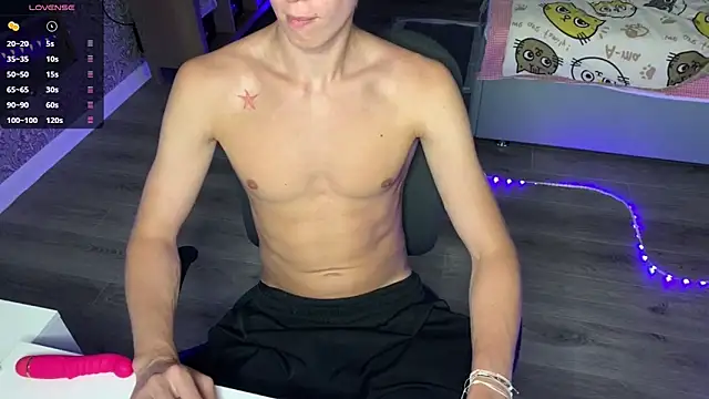 Chat +18 de yyyyesssbb ao vivo