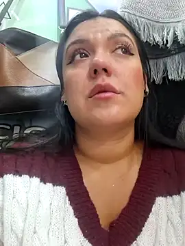 Chat XXX ao vivo de Sophie-hatter