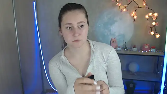 Milka_kamila Chat XXX live