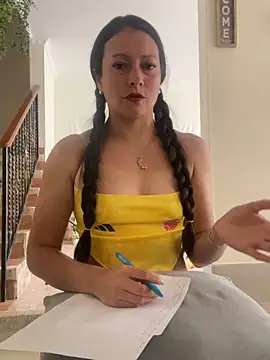 XXX chat uživo modela SamiiContreras_