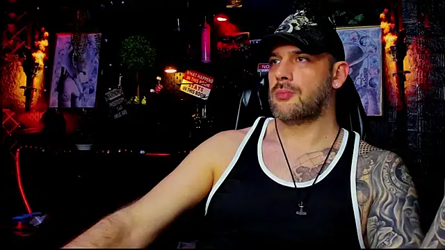 Chat XXX ao vivo de LexHardy