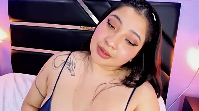 Živý XXX chat Emma_monserrat