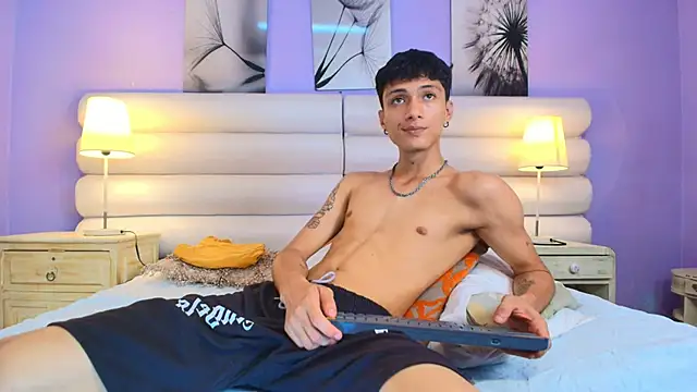Živý XXX chat Lean_Portman