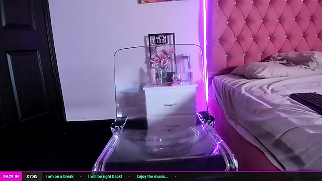 Tulipxo Chat XXX live