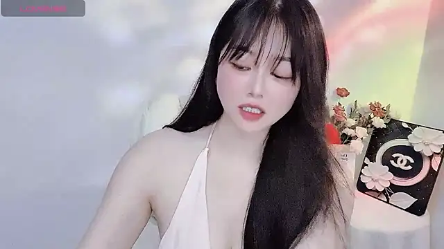 Lydia_170 élő XXX-chatje