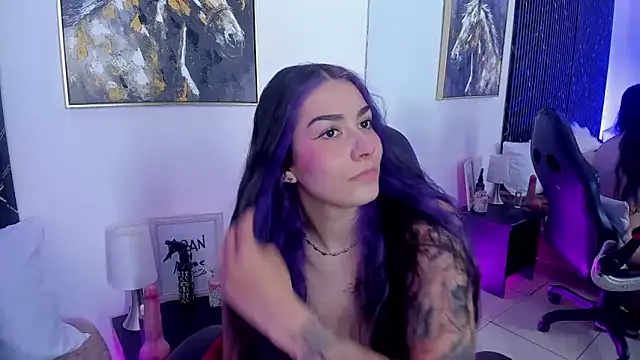Bonnie_Rider Adlı Modelin Canlı XXX Sohbeti