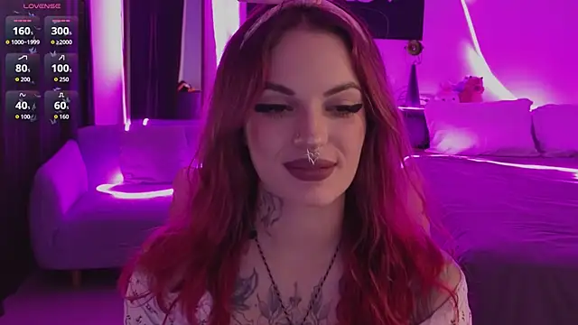 BratzieDarsie Adlı Modelin Canlı XXX Sohbeti