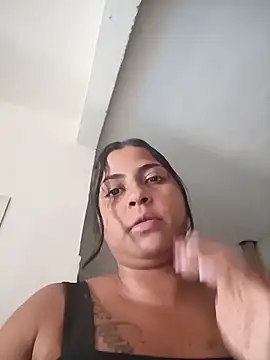 Giselabrunette25 লাইভ XXX চ্যাট
