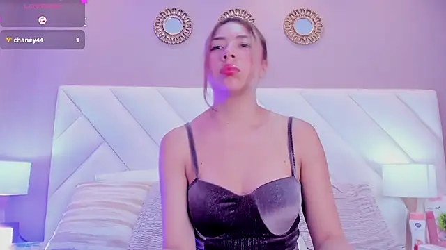 ValeryGomezz's Live XXX Chat