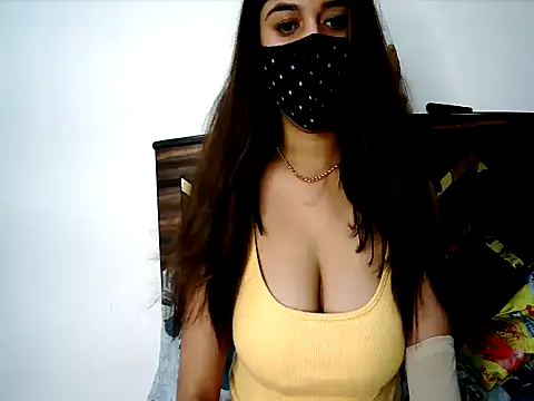 Gloie4u's Live XXX Chat
