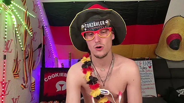 Cookieboy88 Adlı Modelin Canlı XXX Sohbeti