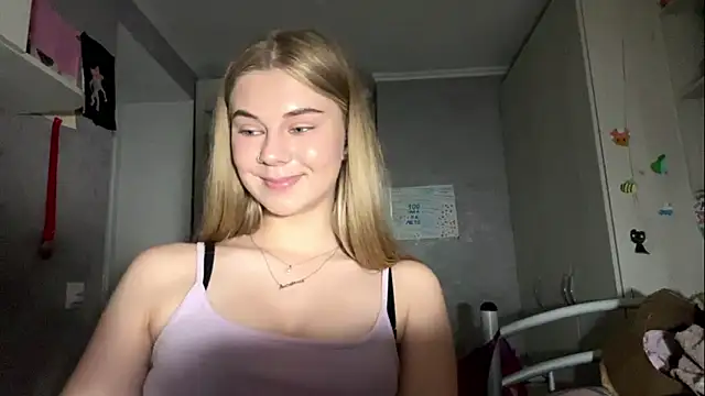 HoneysPiee – Naživo XXX chat