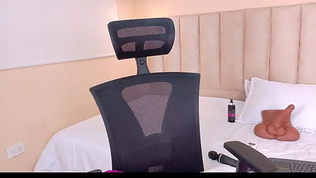 JosselynBrown XXX чат на живо