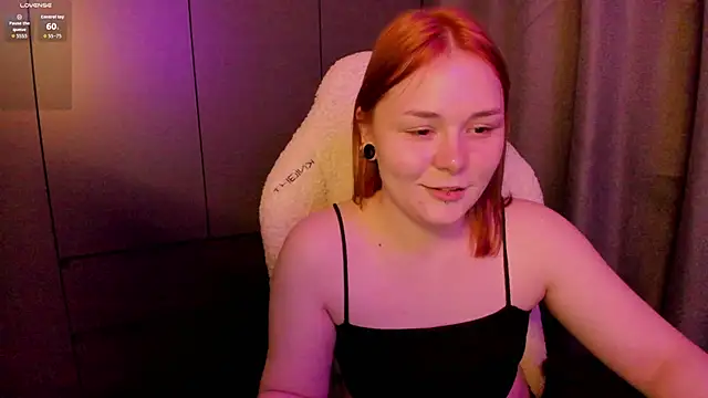 sophia_lix élő XXX-chatje