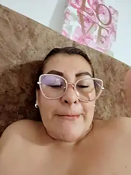 AlexxiaaMat's Live XXX Chat