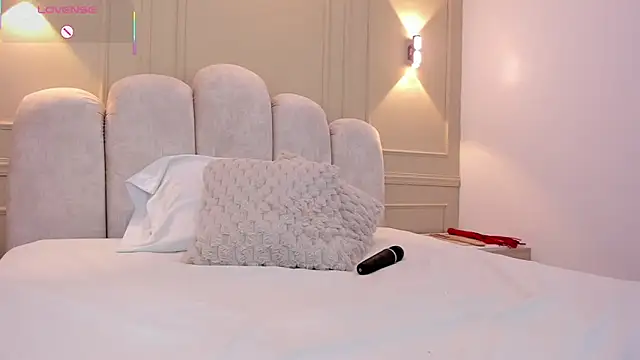 LISAPALMER7 live XXX chat