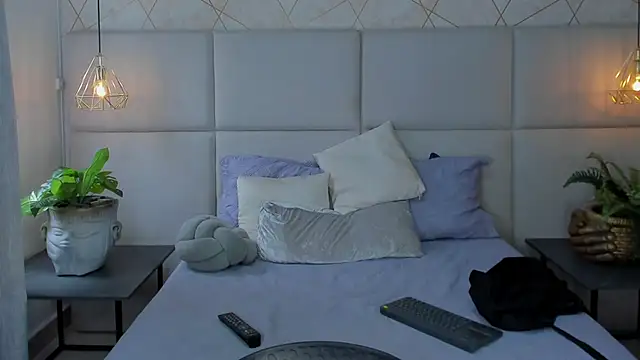 XXX chat uživo modela SamayRyann
