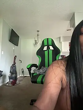 Rainfallzzxx's Live XXX Chat