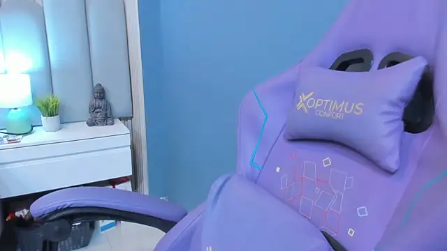 Živý XXX chat luly_dreams