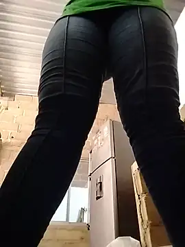 Chat XXX en directo de MIA-LARIOS