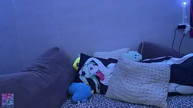Chat +18 de Emmibrilson ao vivo