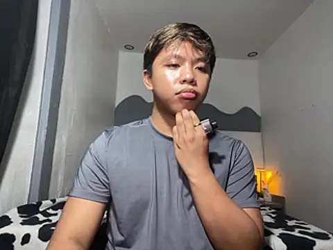 Chat XXX Live urasianrey