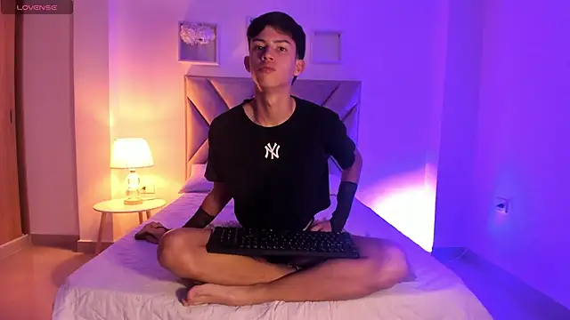 Онлайн чат XXX Baby_noahtt