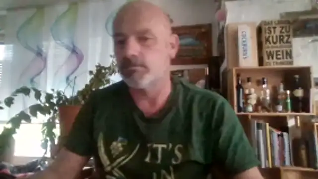 Chatroom XXX en direct de MathiasBW