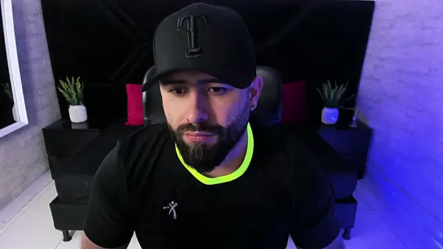 jhon_bear03's Live XXX Chat