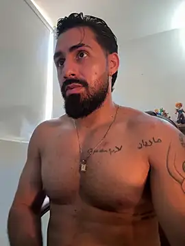 Ryan_Black3 élő XXX-chatje