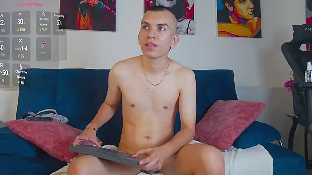 Chat XXX en directo de Rowan_Cley