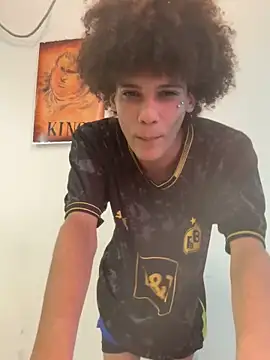 XXX chat uživo modela Max_Rain