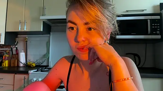 MartaLuna_'s Live XXX Chat