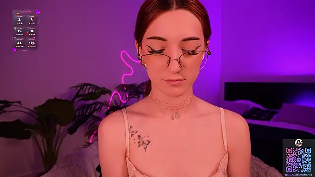 MilaSweeet Chat XXX in diretta